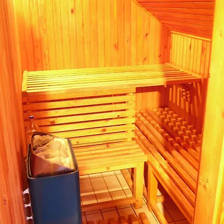 Prázdninový dům 3 To Sziki Szallo